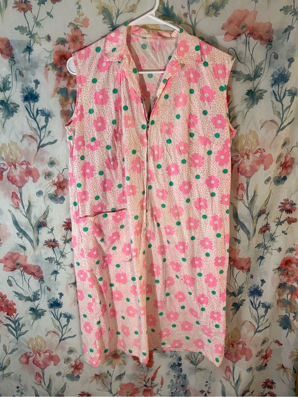 Vintage Sleeveless Pink Floral Button Front Dress